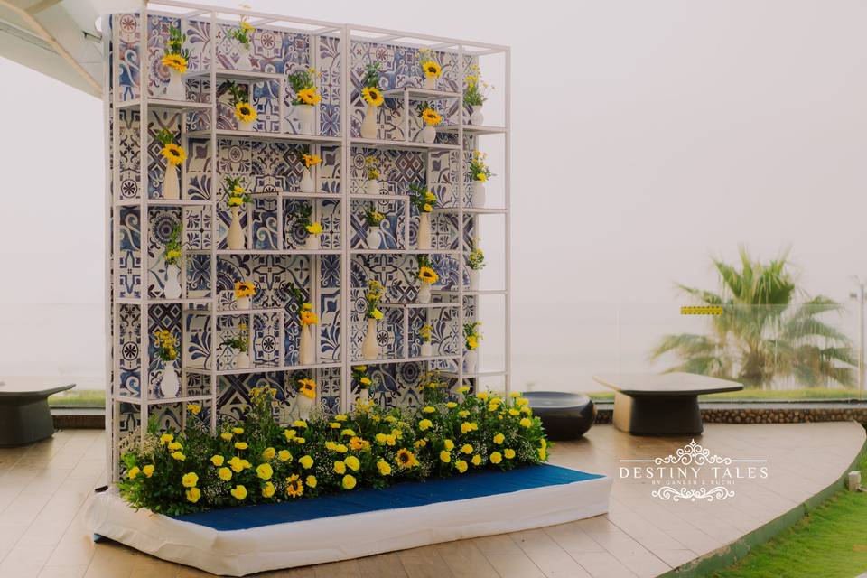 The Azure Amaltas Affair