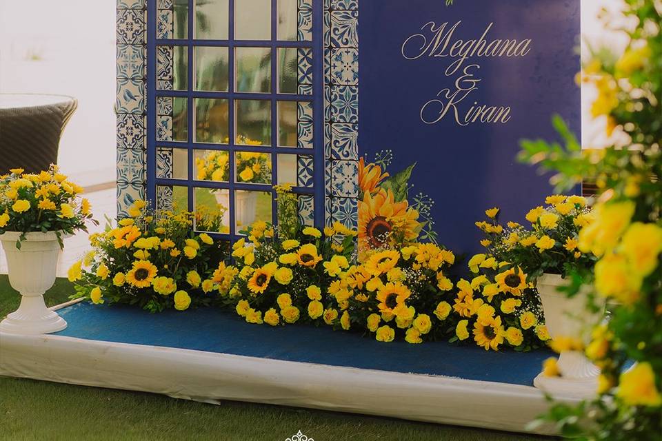 The Azure Amaltas Affair