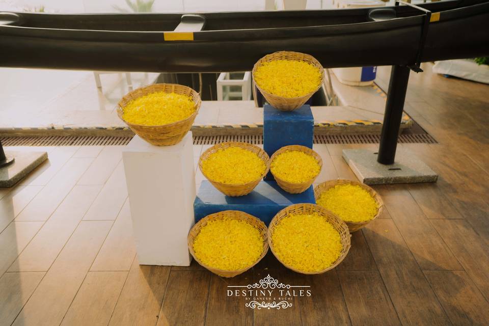 The Azure Amaltas Affair