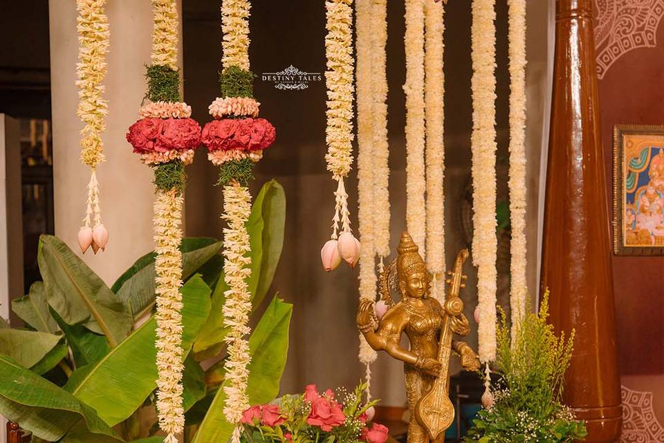 Tamizh Kaaviyam