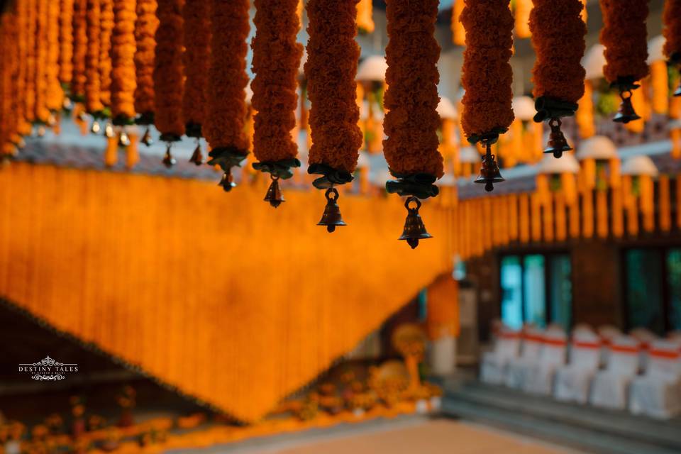Malarin Avarōganam