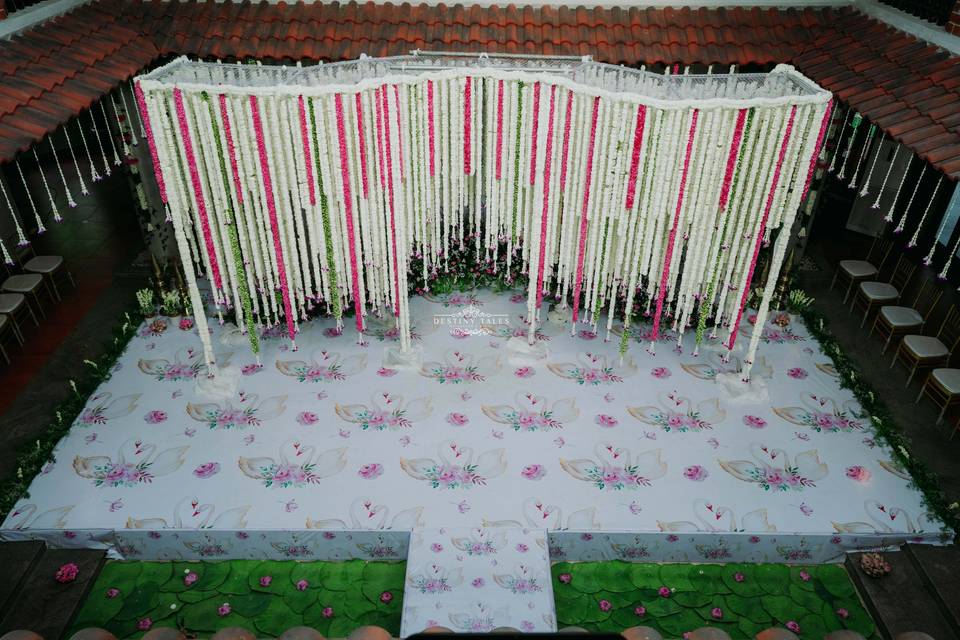 The Hanging Garden