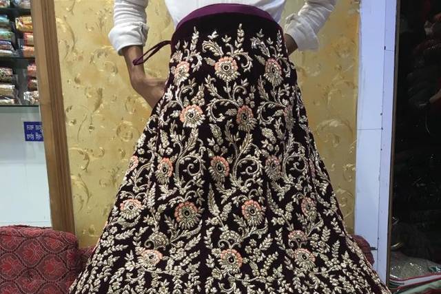 Lehenga saree shop top in chandni chowk