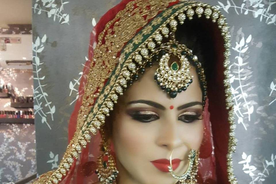 Bridal makeup