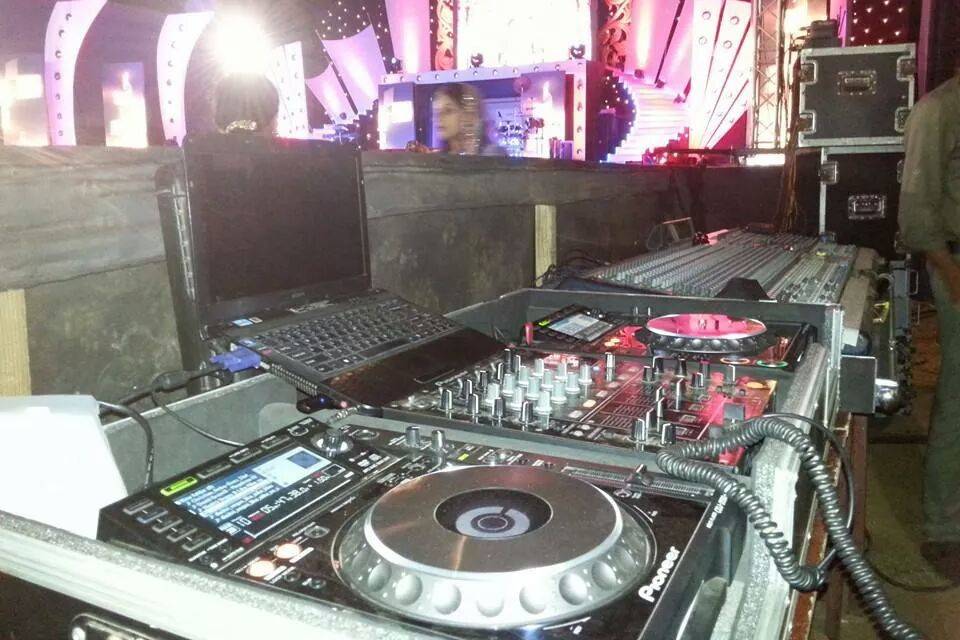 DJ Navin, Mumbai