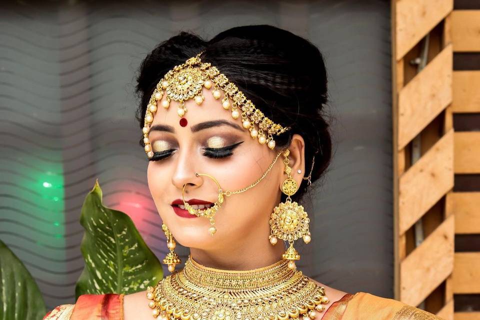 Bridal makeup