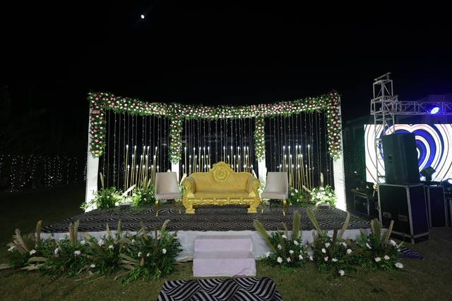 Stage decor