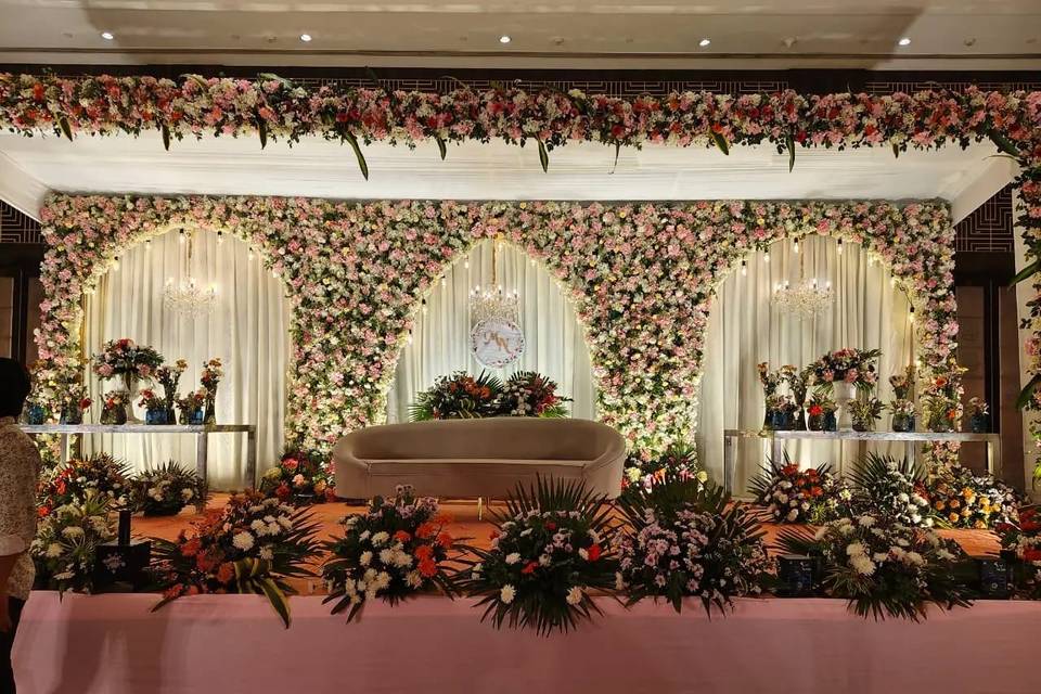 Engagement Decor