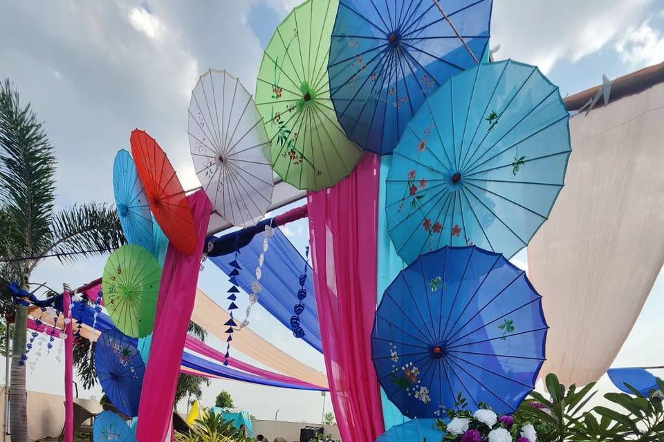 Entrance decor