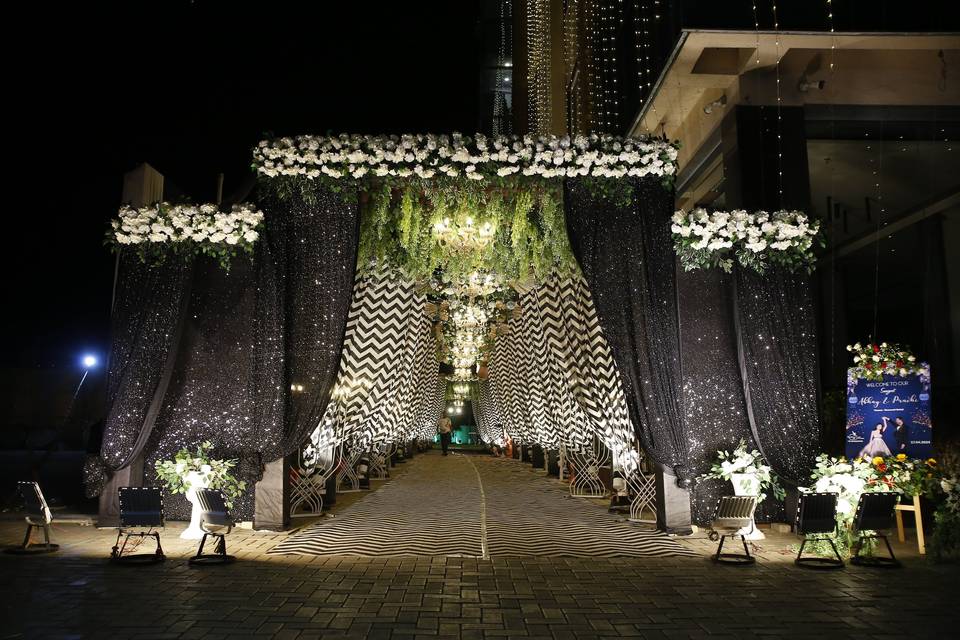 Entrance decor