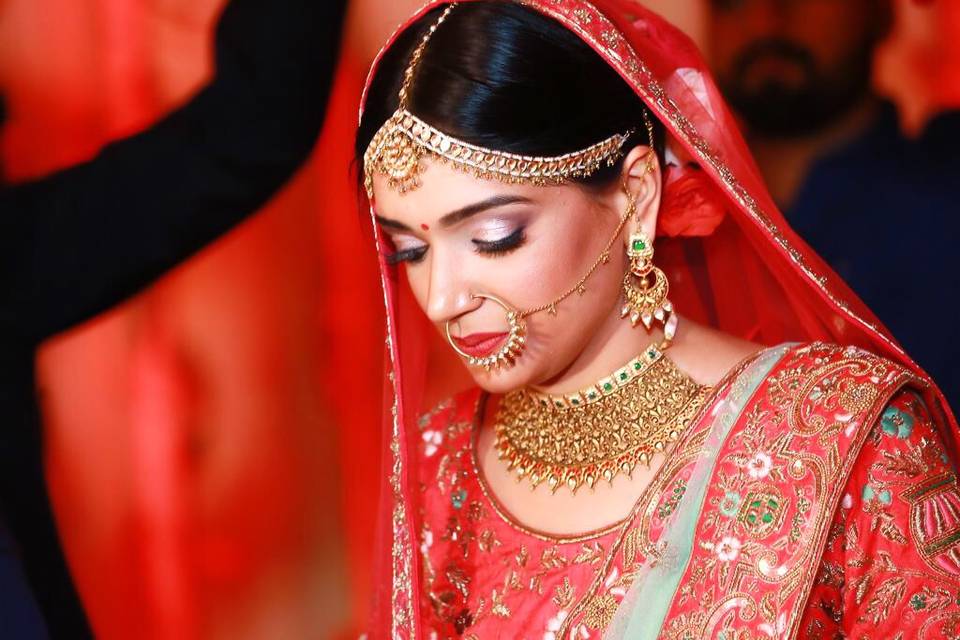 Bridal makeup