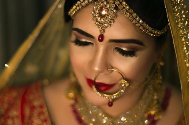 Bridal makeup