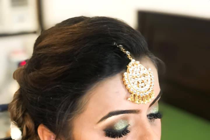 Bridal makeup