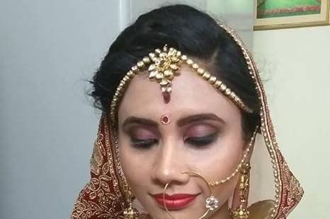 Bridal makeup