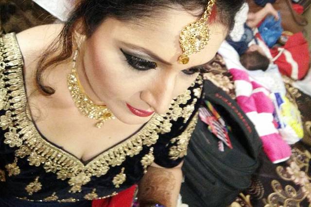 Bridal makeup