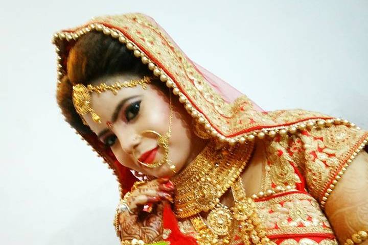 Bridal makeup