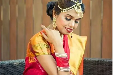 navari #marathimulgi #wedding #saree #maharashtrian #makeup #indianwedding  #paithani #nauvarisadi #maharashtrachishaan #traditional… | Instagram