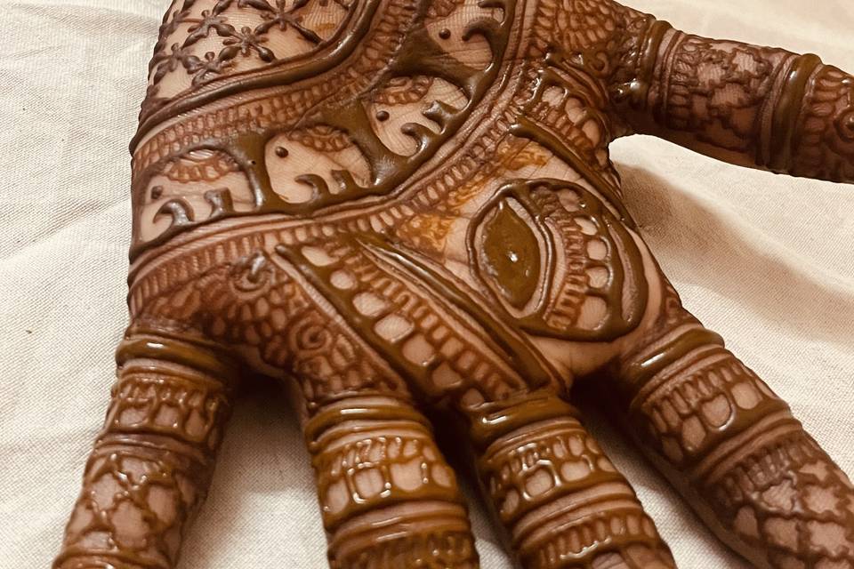 Indian mehndi