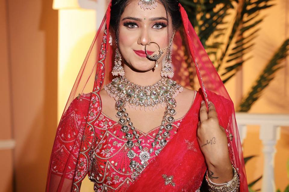Red bridal glam