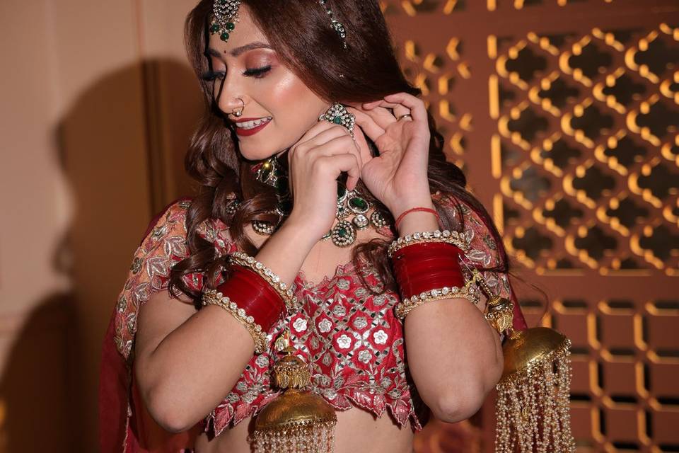 Modern bridal glam