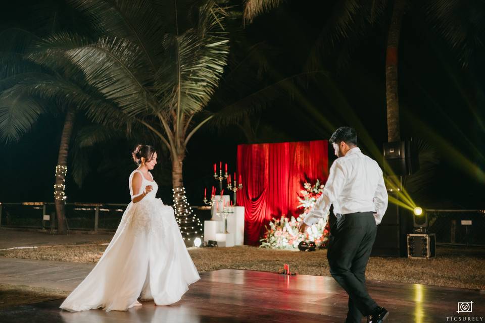 Couple Dance