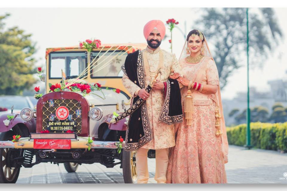 Royal sikh couple