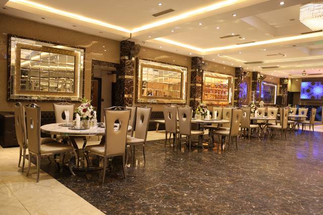 Banquet hall
