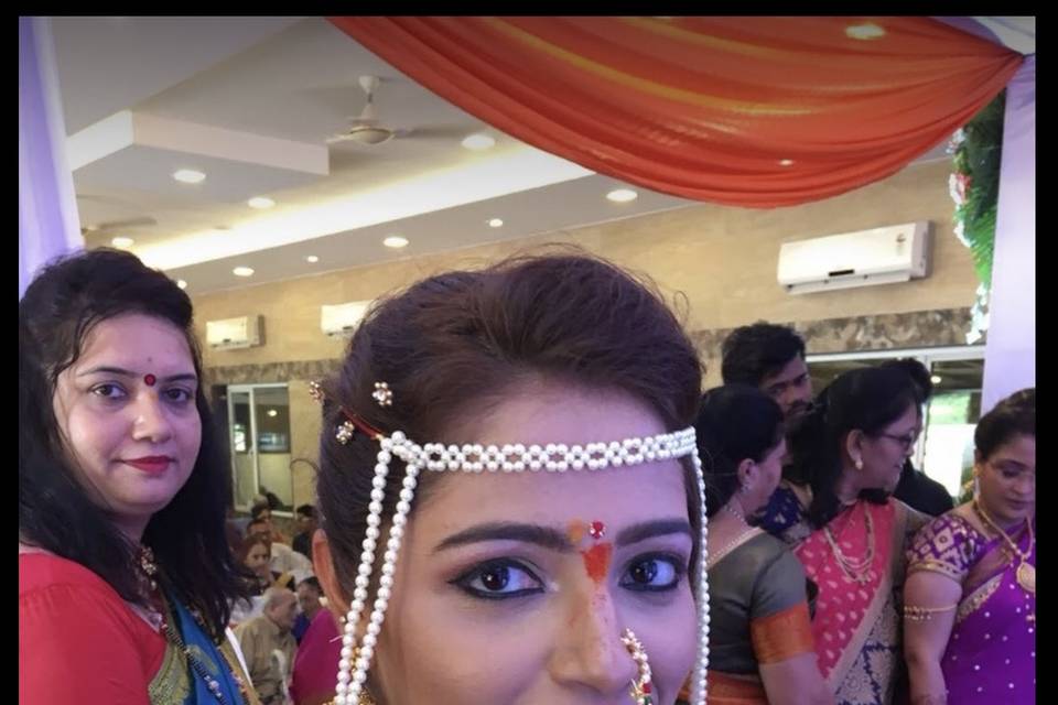 Reception make up