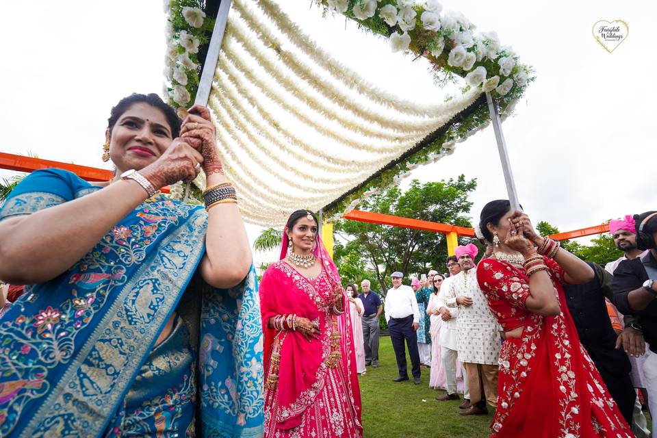 Bridal Entry