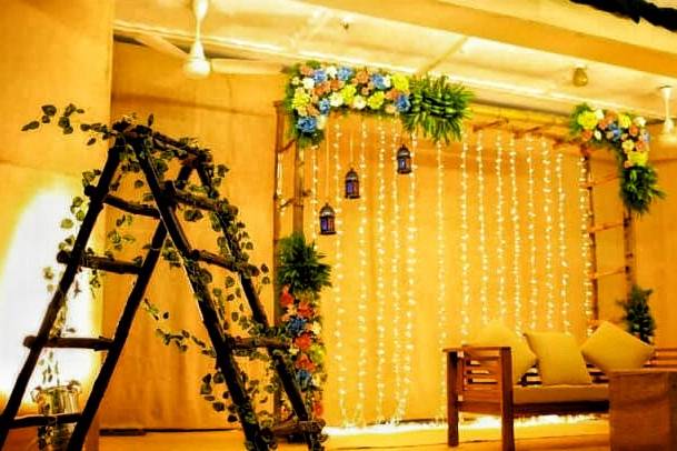 simple stage decoration for engagement in kerala