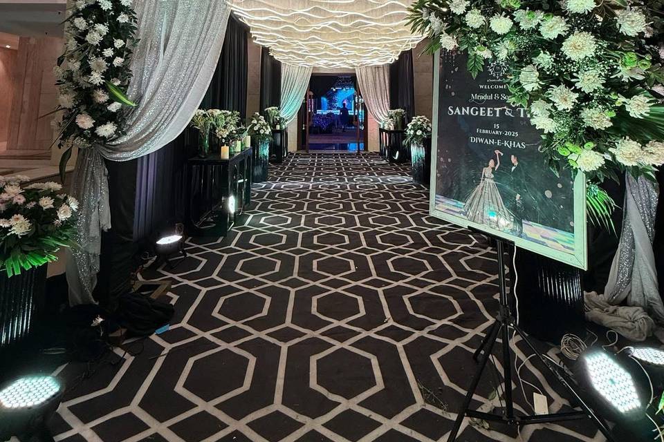 Entrance decor