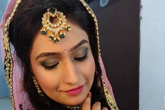 Bridal makeup