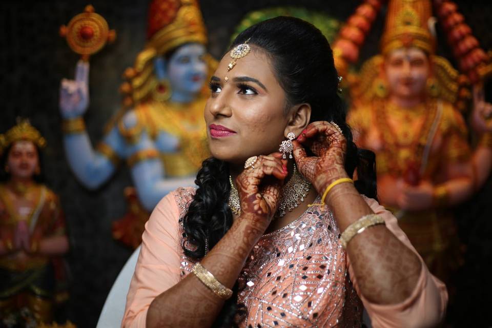 Crown Bridal Artistry, Chennai