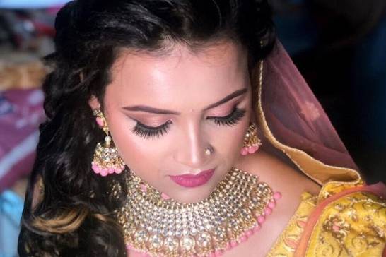 Poonam Rawat Makeovers Portfolio