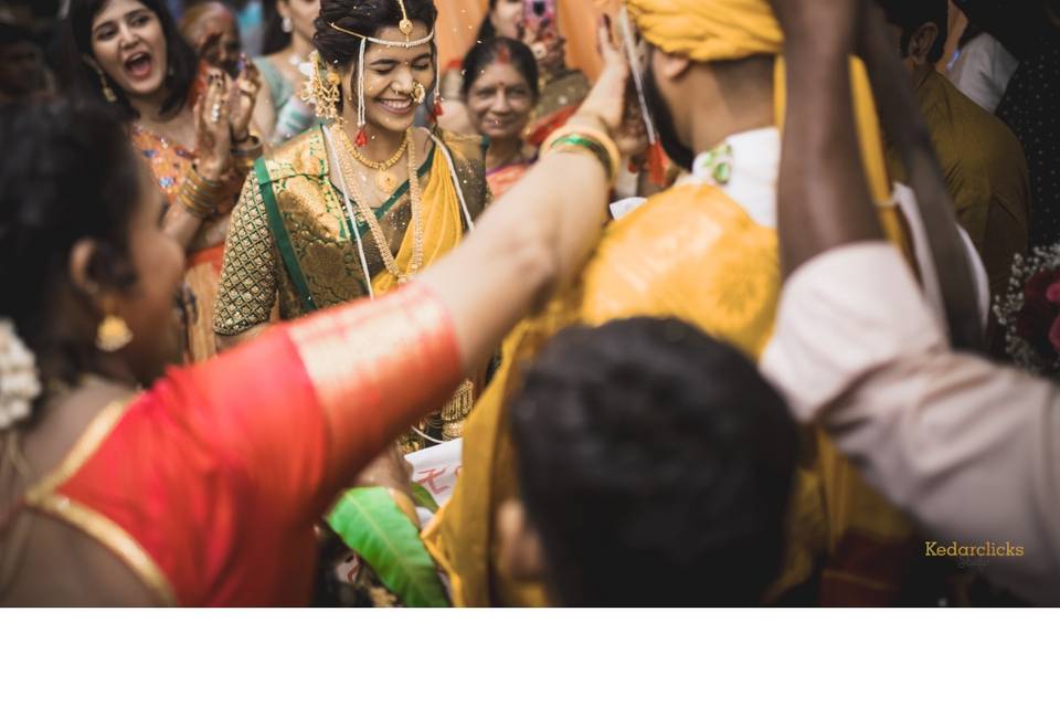 Weddings_portrait_bykedar_1719324296_3398260950432988108_1197890141