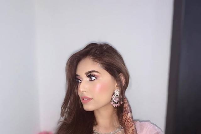 Party makeup