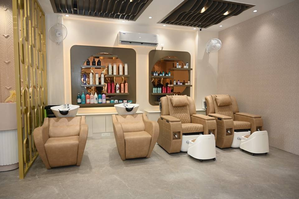 Salon Interiors
