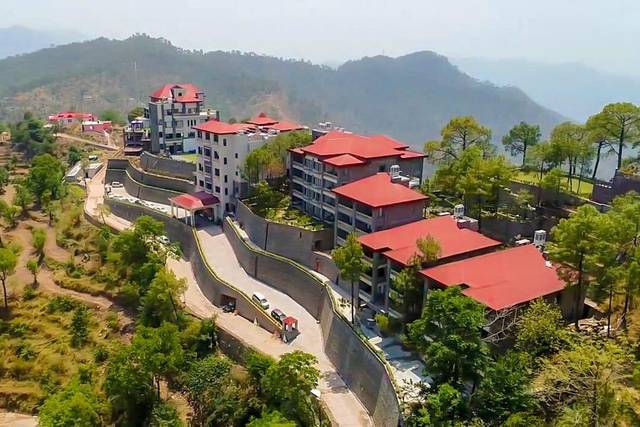 Fortune Select Forest Hill, Mahiya