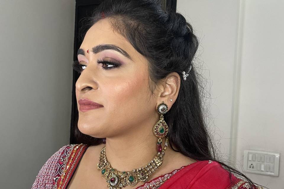 Makeup By Saloni