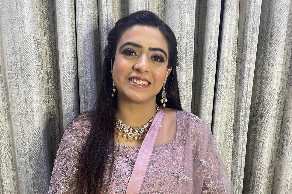 Makeup By Saloni