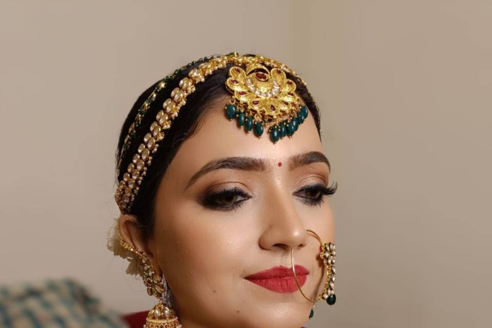 Bridal makeup