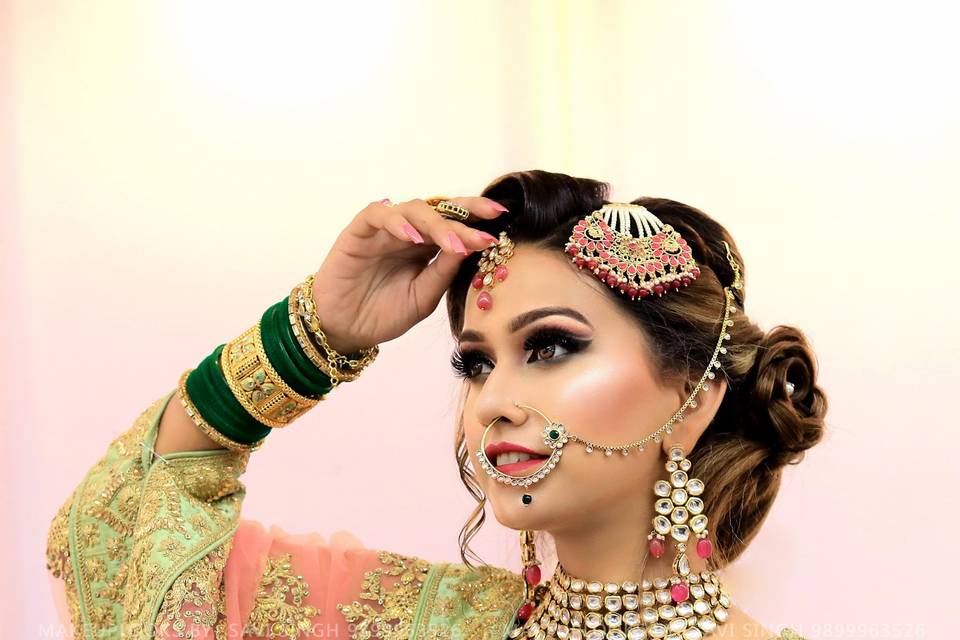 HD Bridal Look by Savi Singh
