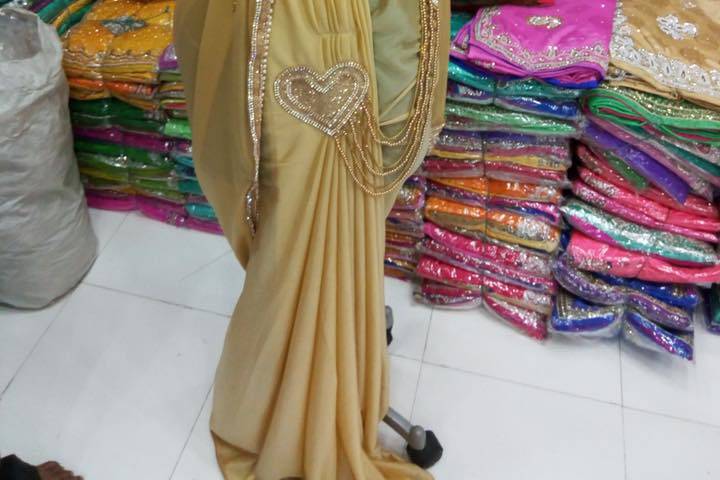 Antique embroidery bridal lehenga SHRISH SAREE & LEHENGA CHANDNI CHOWK,  DELHI Lehengas and silk saree wholesale, retail & exports… | Instagram
