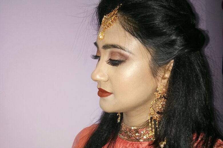 Bridal makeup