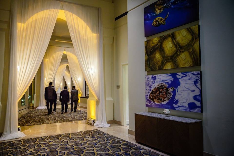 Entrance decor