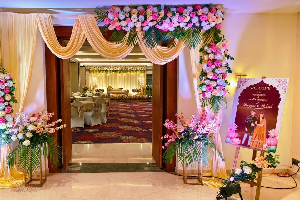 Entrance decor