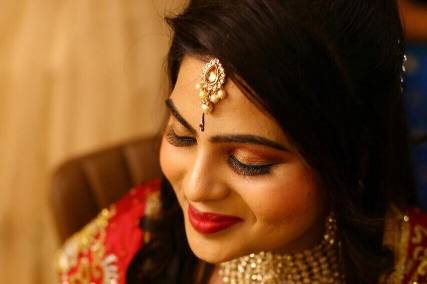 Bridal makeup