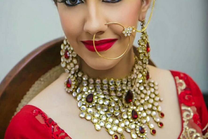 Makeup Artist Lakme Preeti, West Delhi