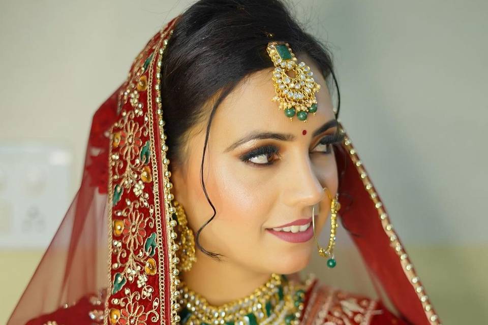 Bridal makeup