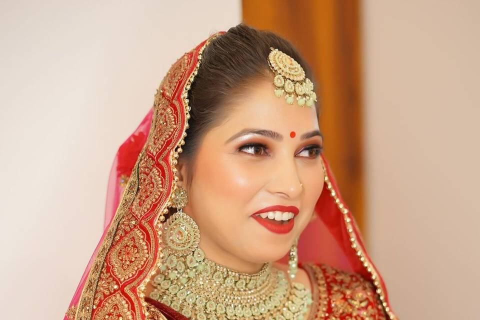 Bridal makeup